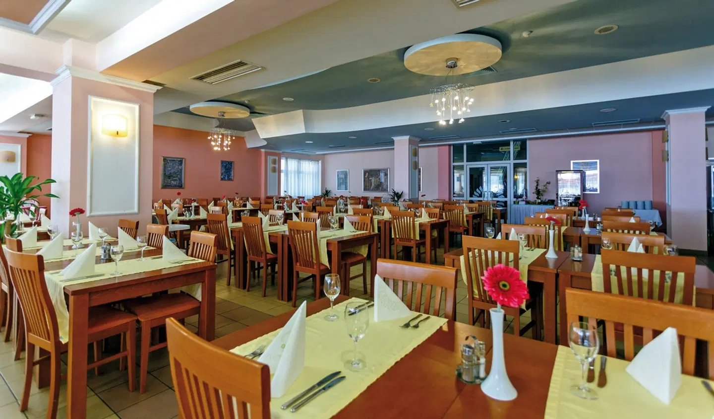 Drazica Hotel Resort & Villa Lovorka Restaurant