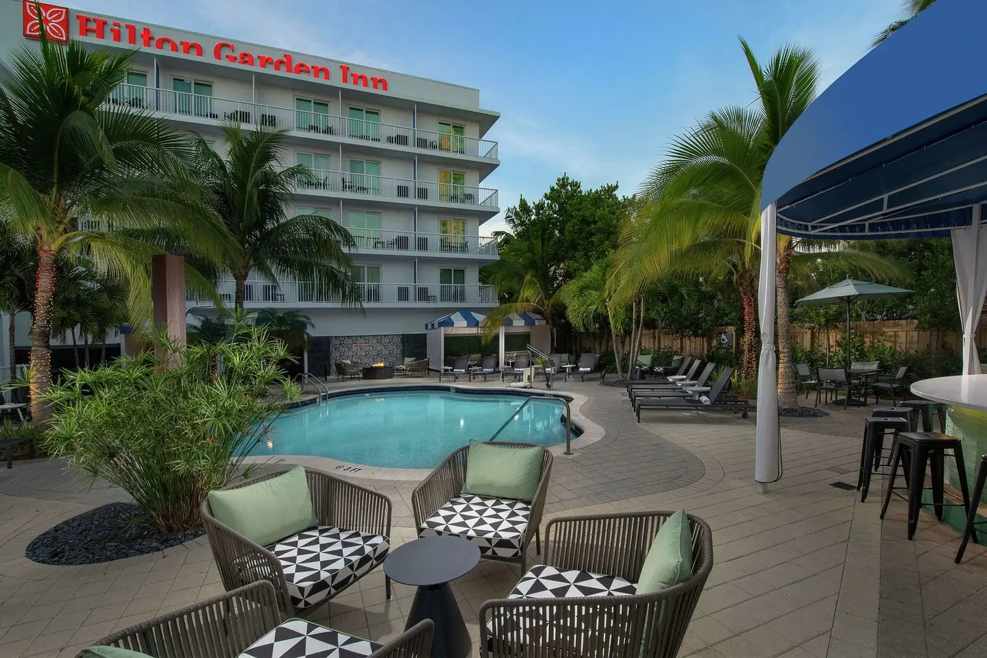 Hilton Garden Inn Miami Brickell South OUTDOOR_POOL