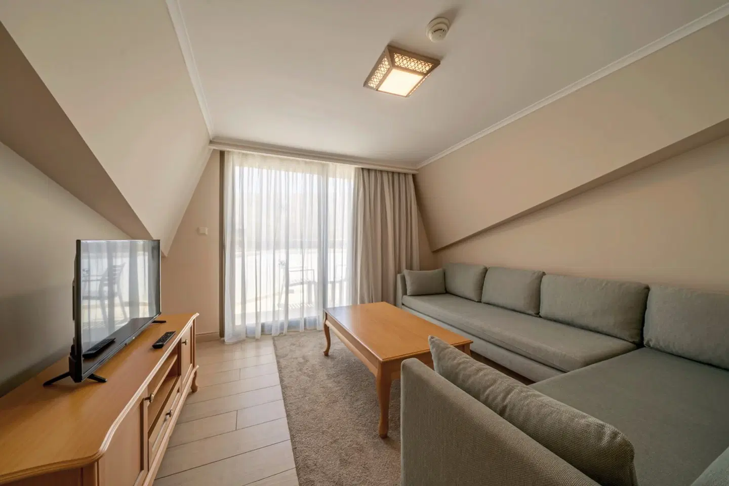 Aqua ROOM_EXAMPLE