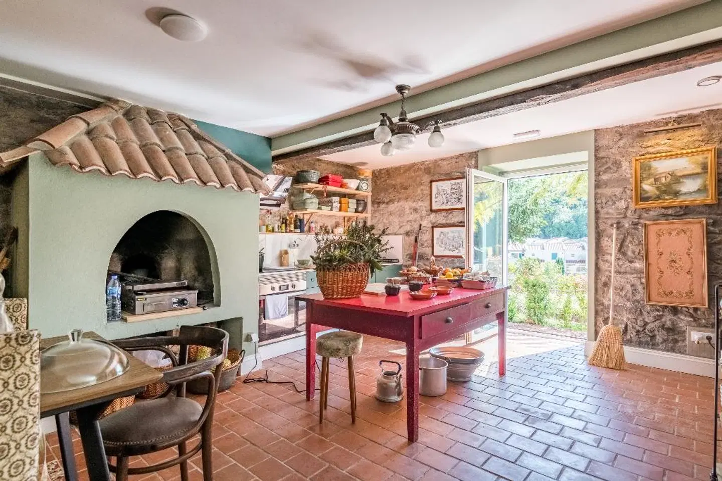 Villa Camelia Boutique House Restaurant