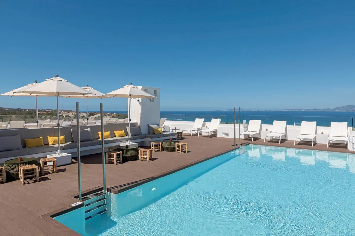 whala!fun OUTDOOR_POOL