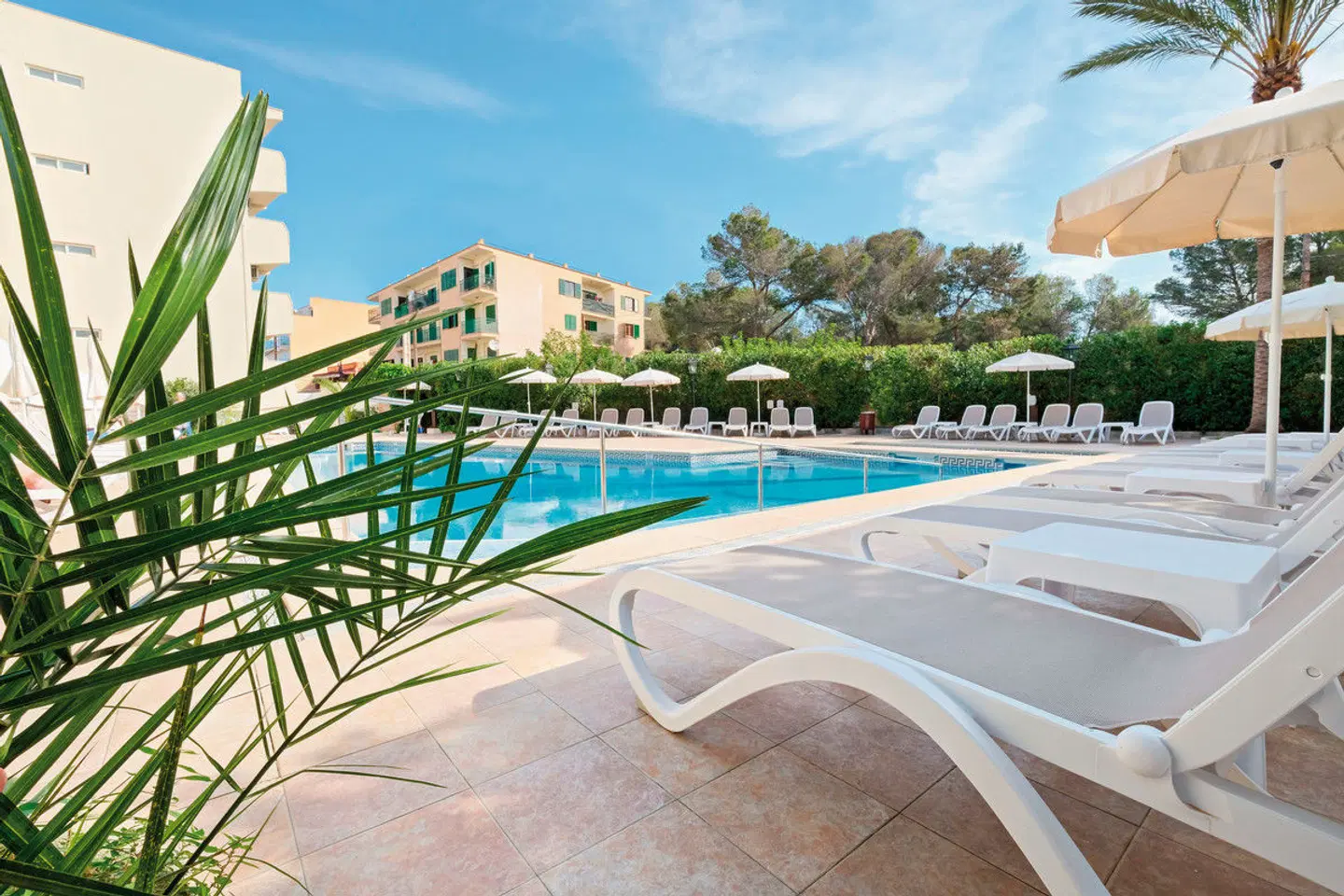 azuLine Bahamas OUTDOOR_POOL