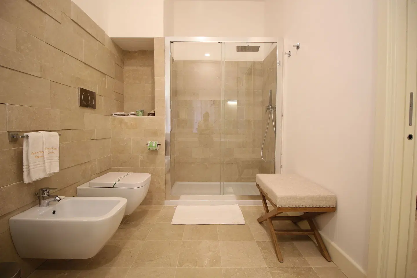 Hotel Porta Reale Badezimmer