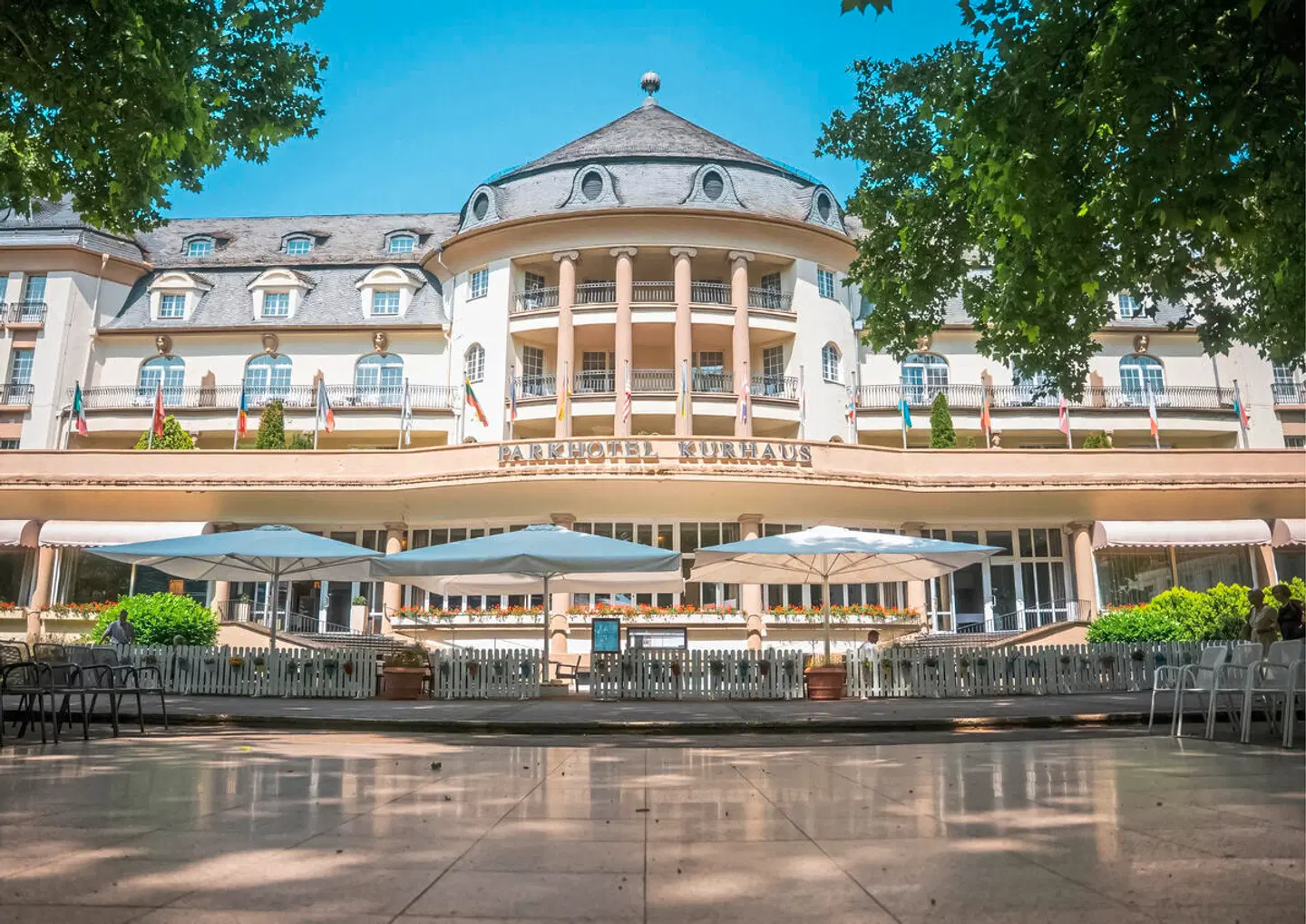 Parkhotel Kurhaus EXTERIOR