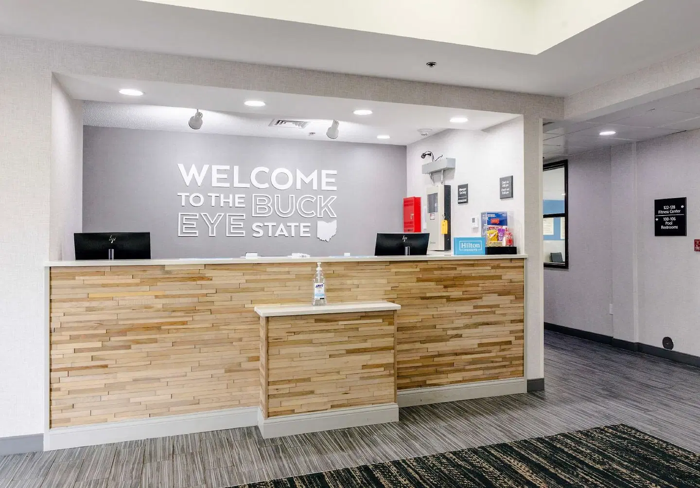 Hampton Inn Springfield LOUNGE_LOBBY