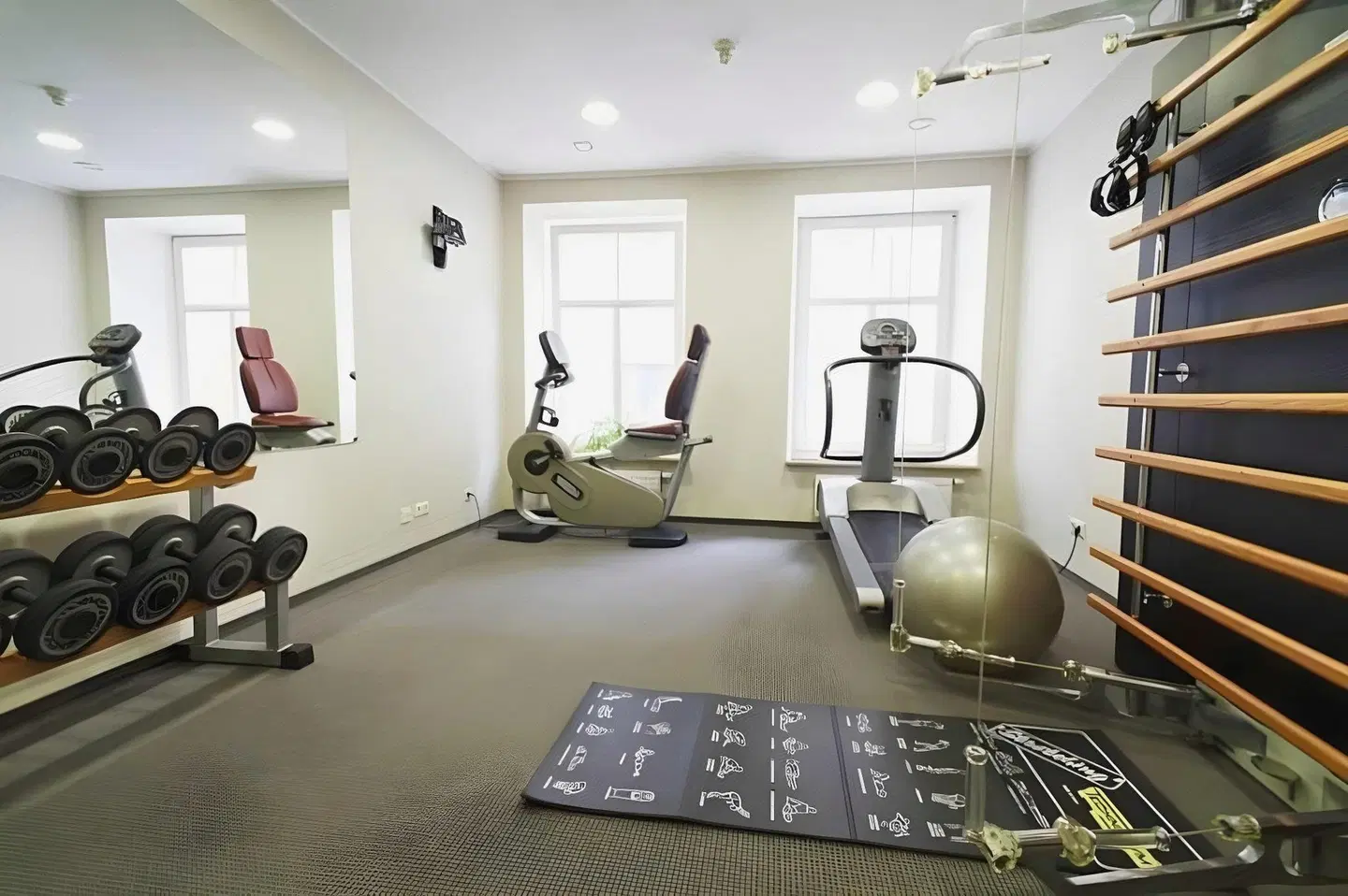Ratonda SPORTS_AND_LEISURE