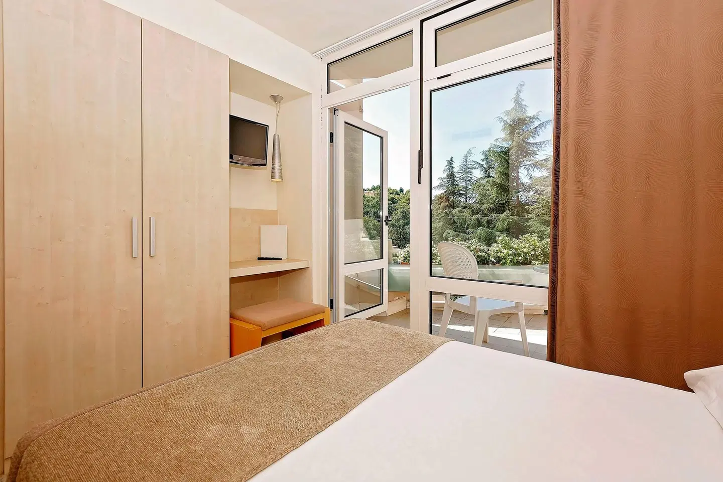 Mediteran Plava Laguna ROOM_EXAMPLE