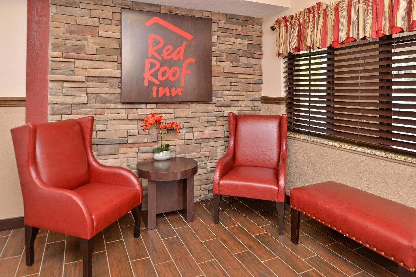 Red Roof Inn Marietta HEALTH_BEAUTY