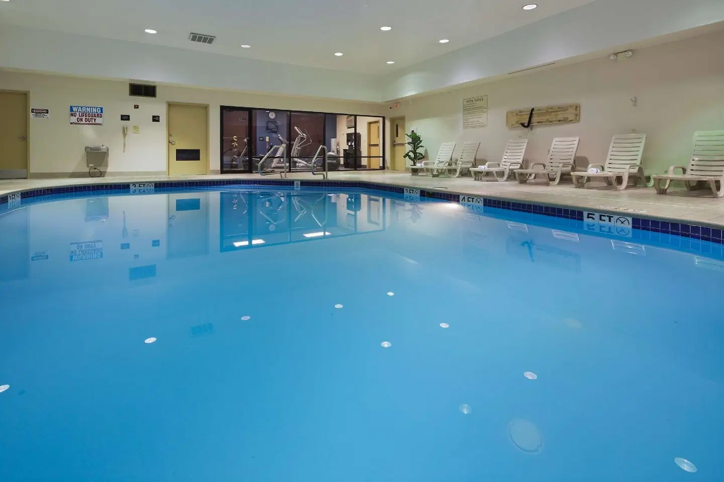 Hampton Inn Youngstown-North Hallenbad