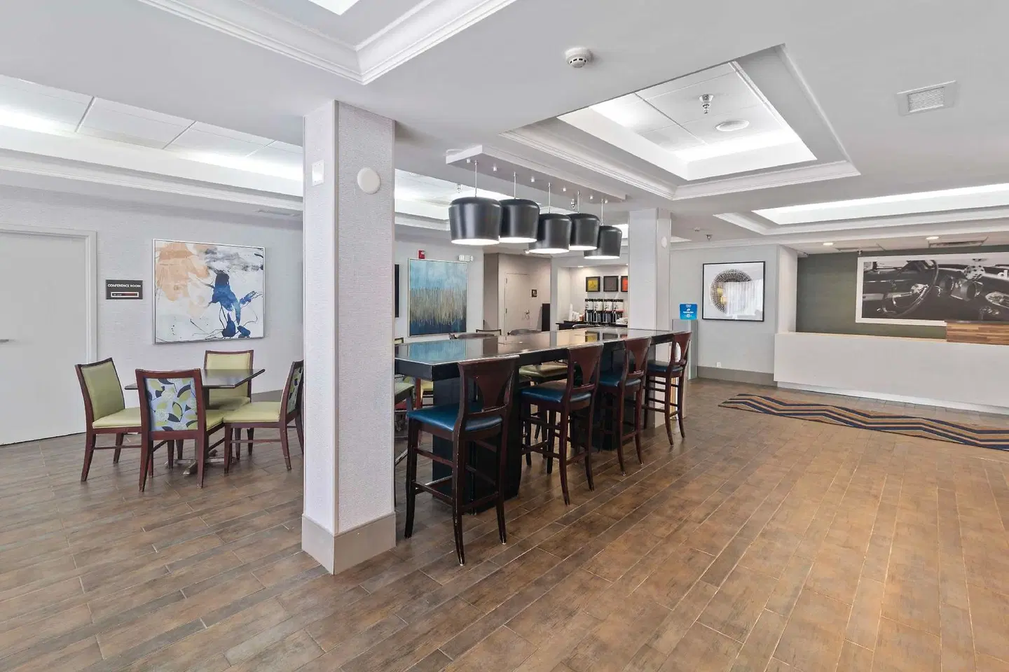 Hampton Inn Atlanta/Woodstock Bar
