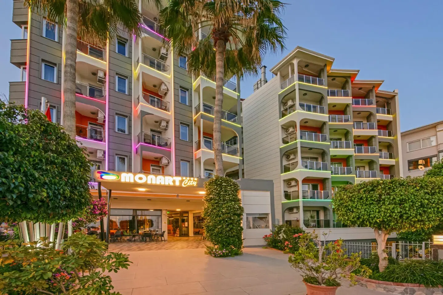 Monart City EXTERIOR