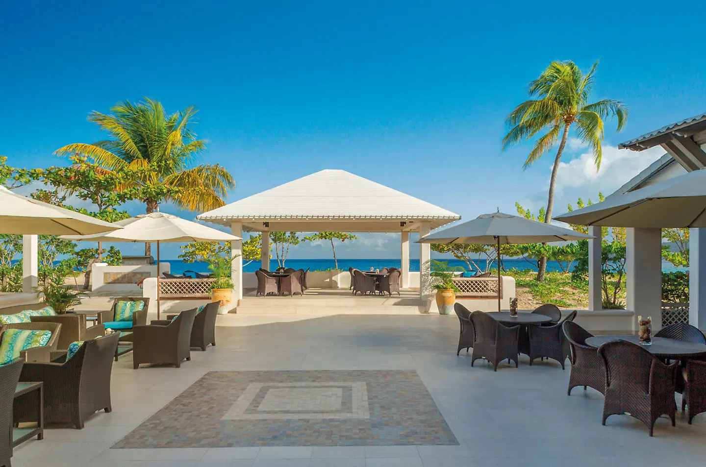 Spice Island Beach Resort Terrasse