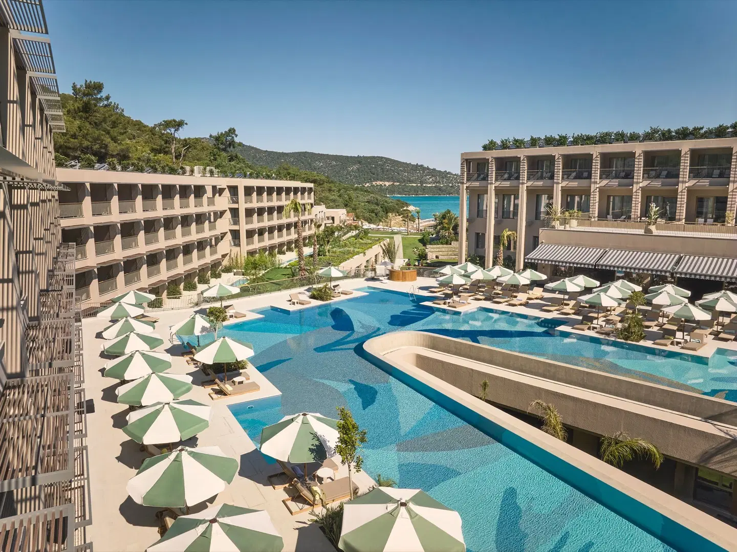 Hyde Bodrum OUTDOOR_POOL