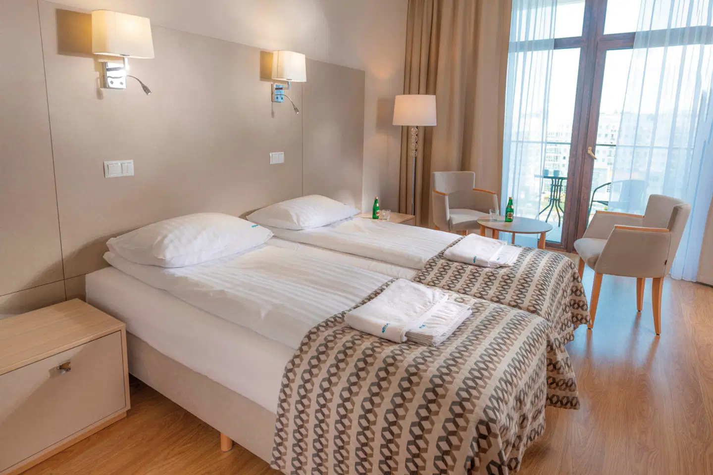 Olymp IV ROOM_EXAMPLE