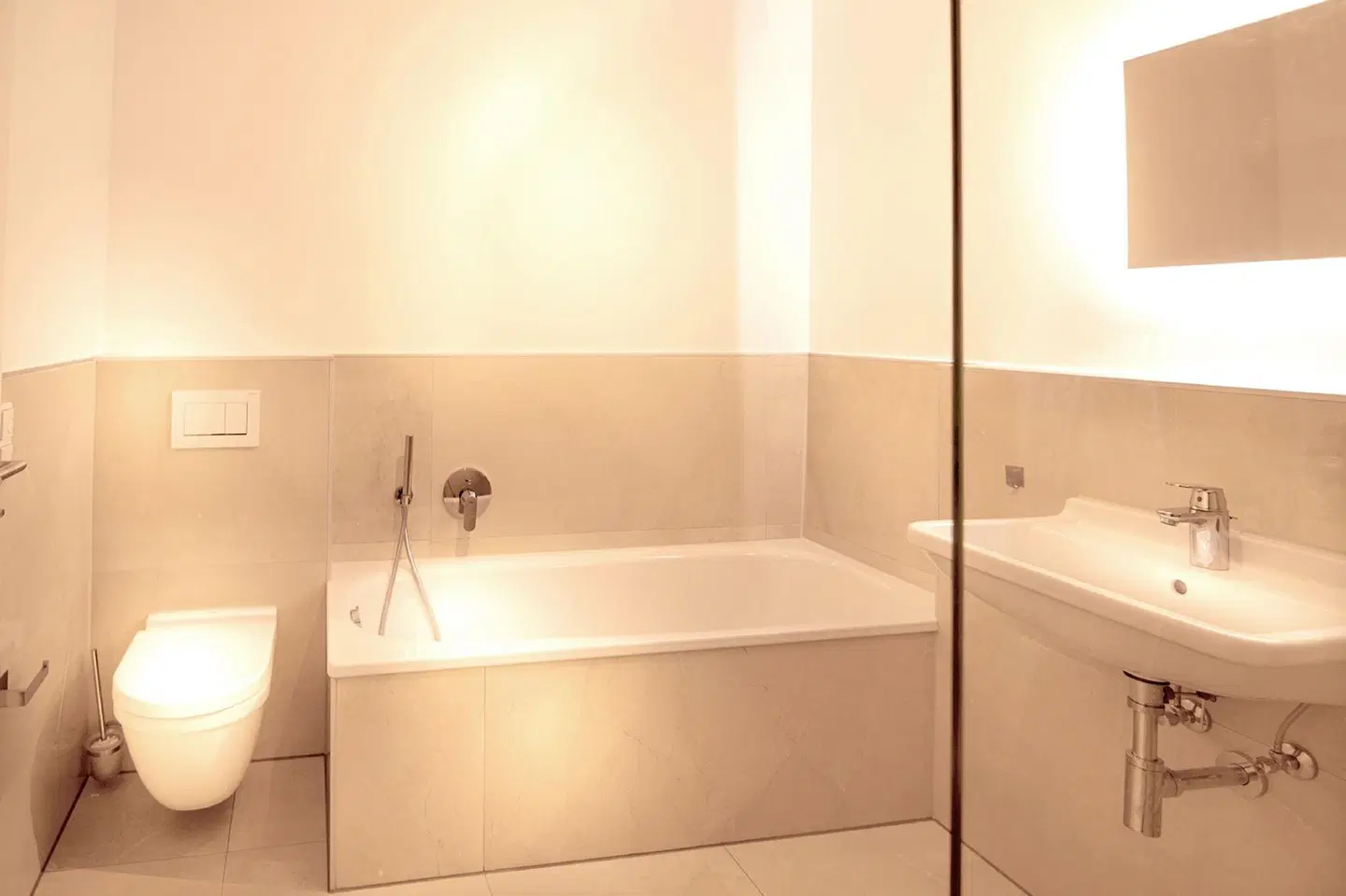 Sleep Inn Dusseldorf Suites Badezimmer