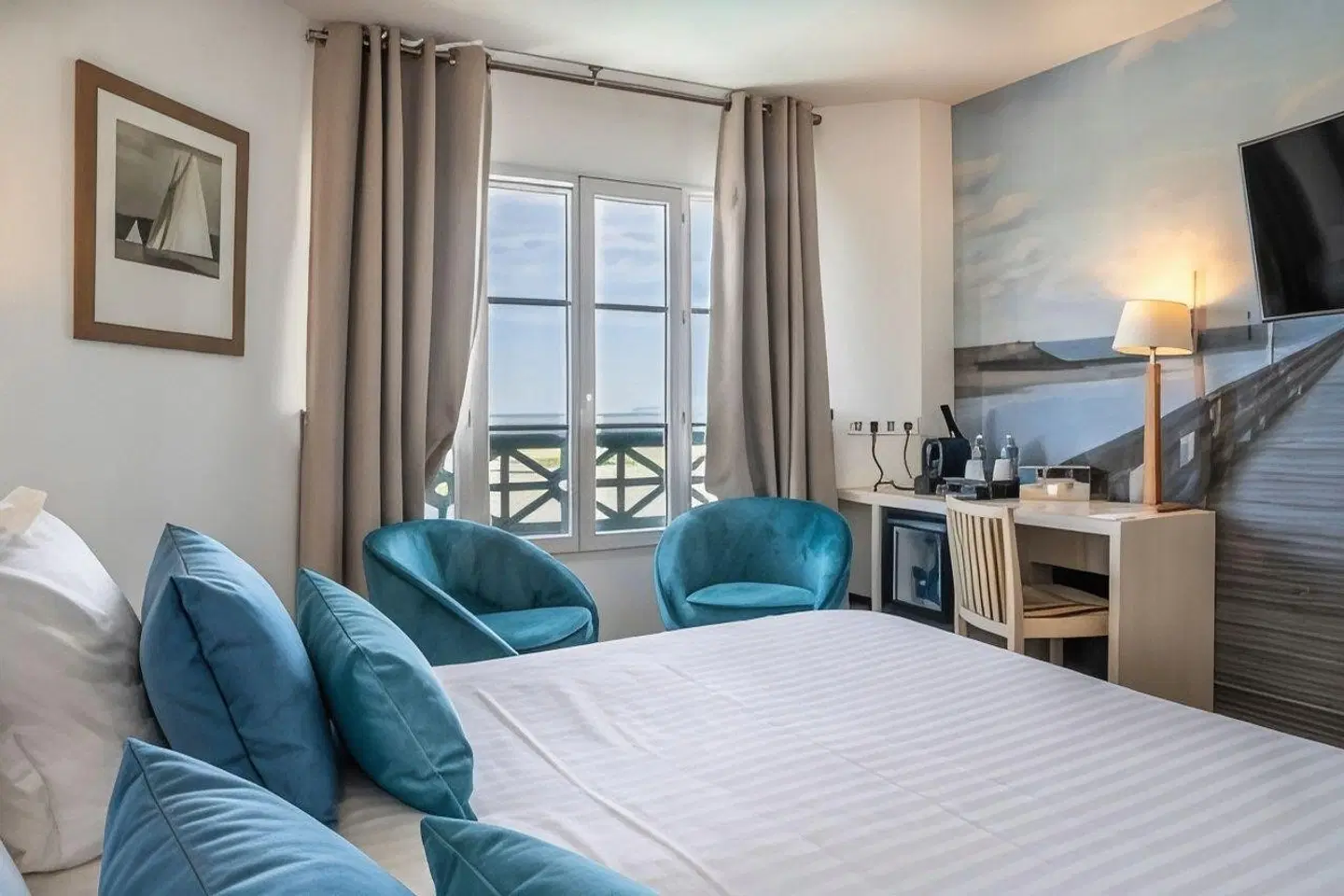 SOWELL HÔTELS Le Beach ROOM_EXAMPLE
