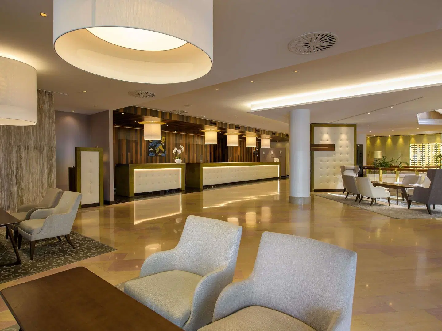 Mövenpick Hotel & Casino Geneva Bar