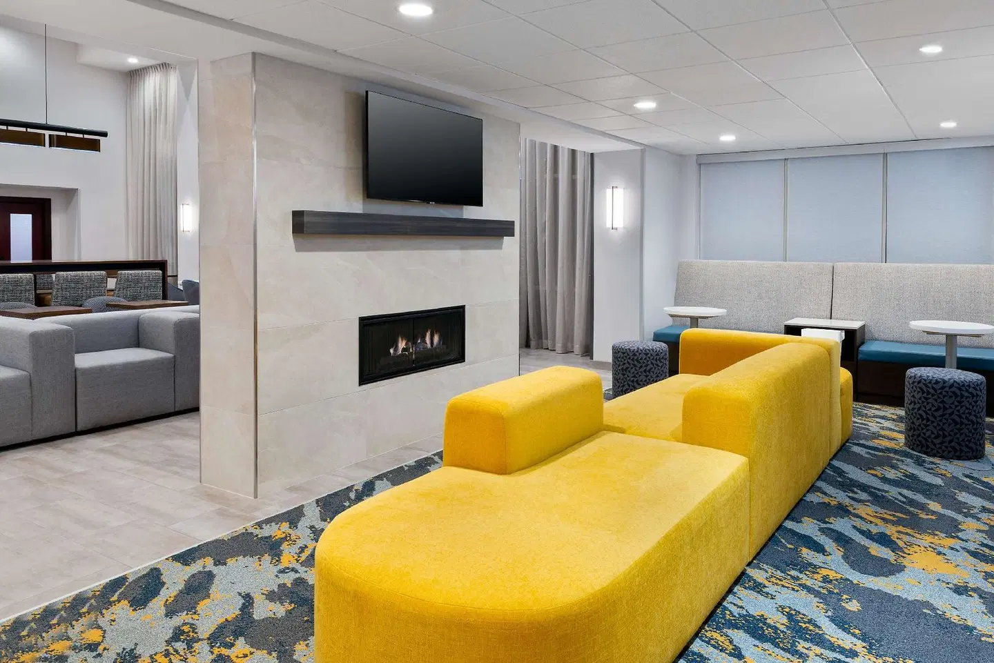 Hampton Inn & Suites Cleveland-Beachwood ROOM_EXAMPLE