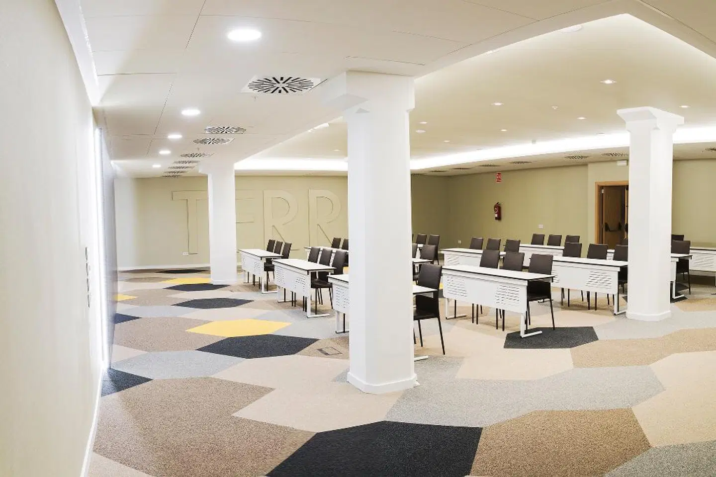 ZT The Golden Hotel Barcelona Konferenz