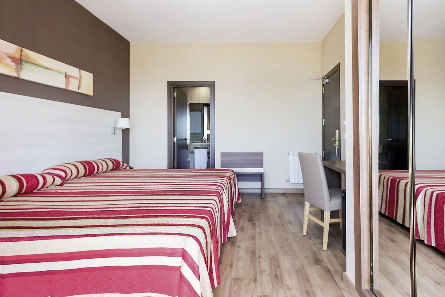 Best Siroco ROOM_EXAMPLE