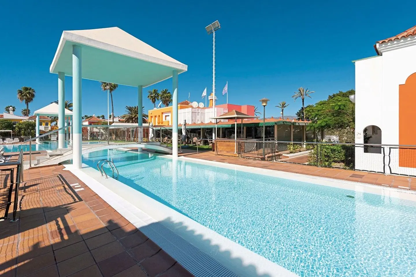 Cordial Green Golf OUTDOOR_POOL