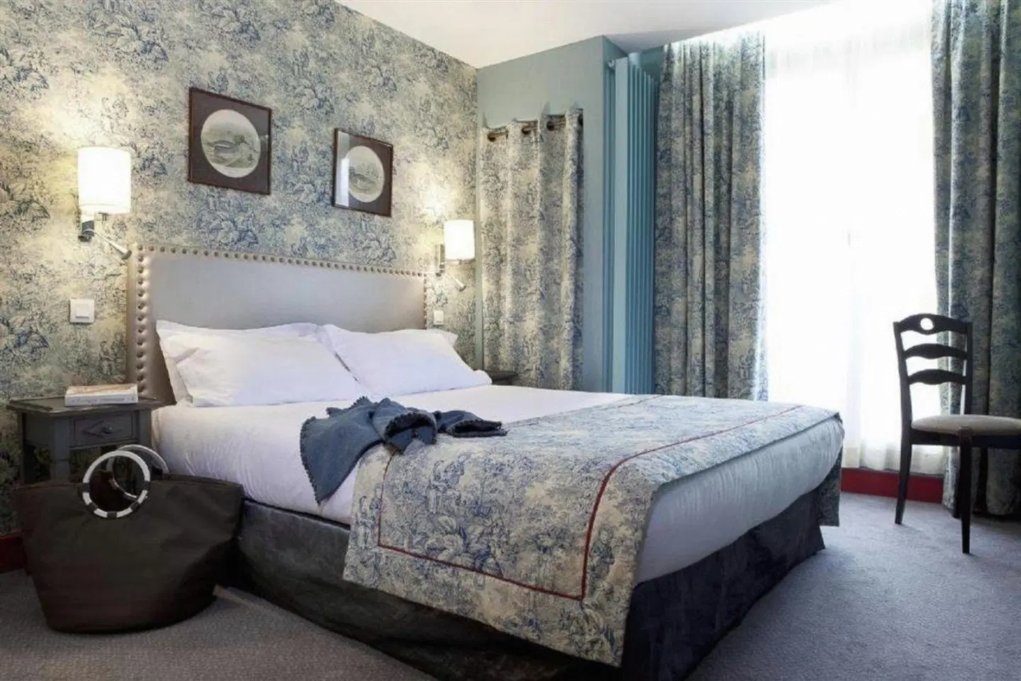 Royal Saint Germain ROOM_EXAMPLE