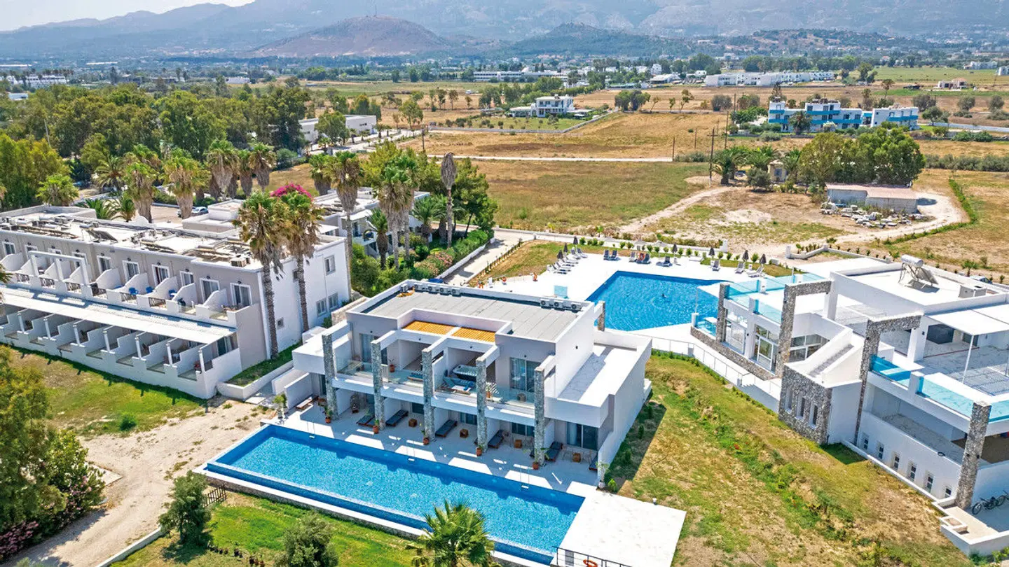 Cavo D'oro OUTDOOR_POOL