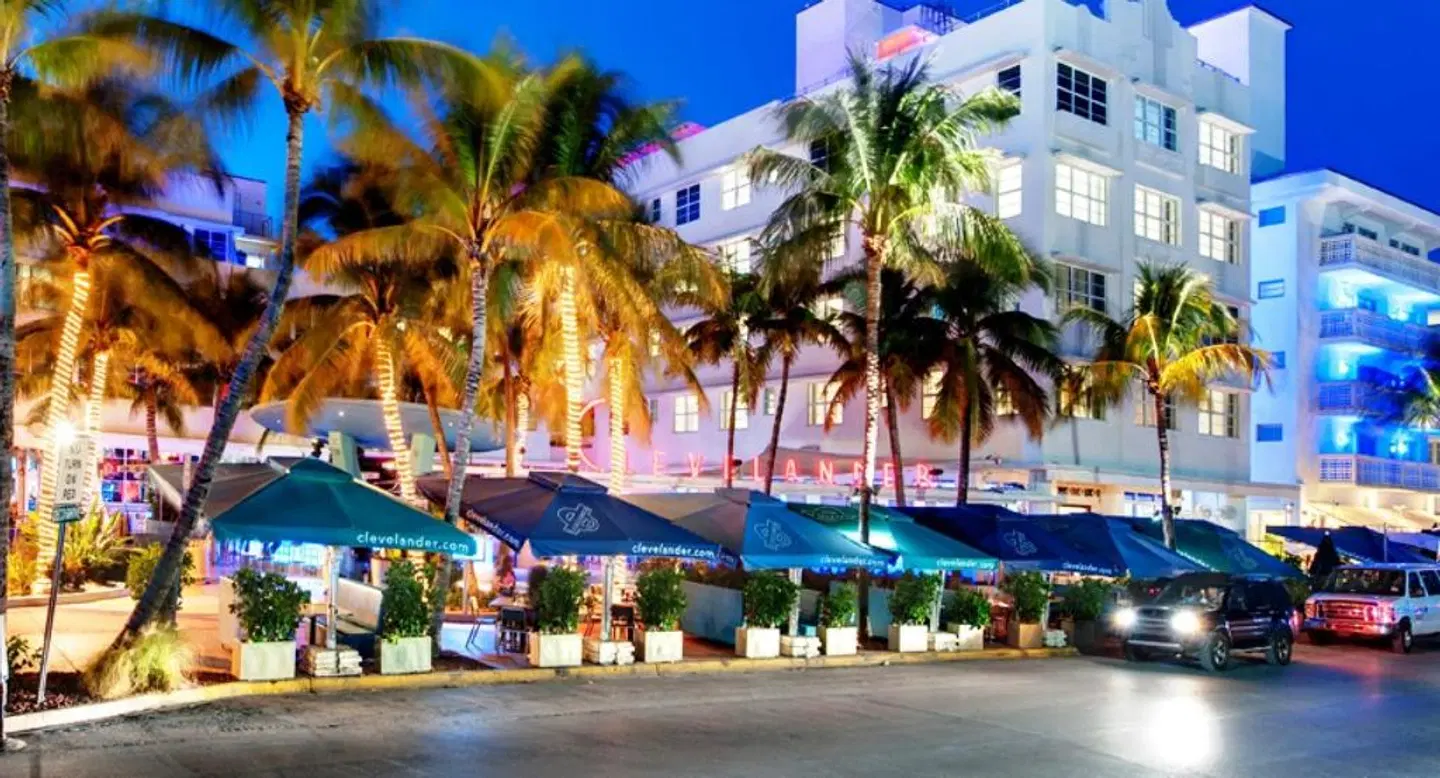 Clevelander South Beach EXTERIOR
