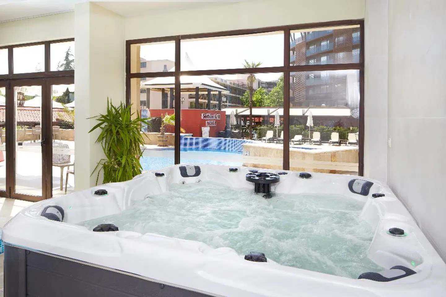Hotel Nobel HEALTH_BEAUTY