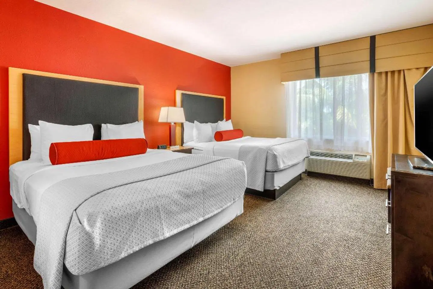 Cambria Suites Fort Lauderdale Airport South & Cruise Port ROOM_EXAMPLE