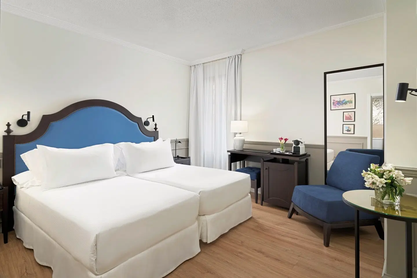 H10 Corregidor Boutique Hotel ROOM_EXAMPLE