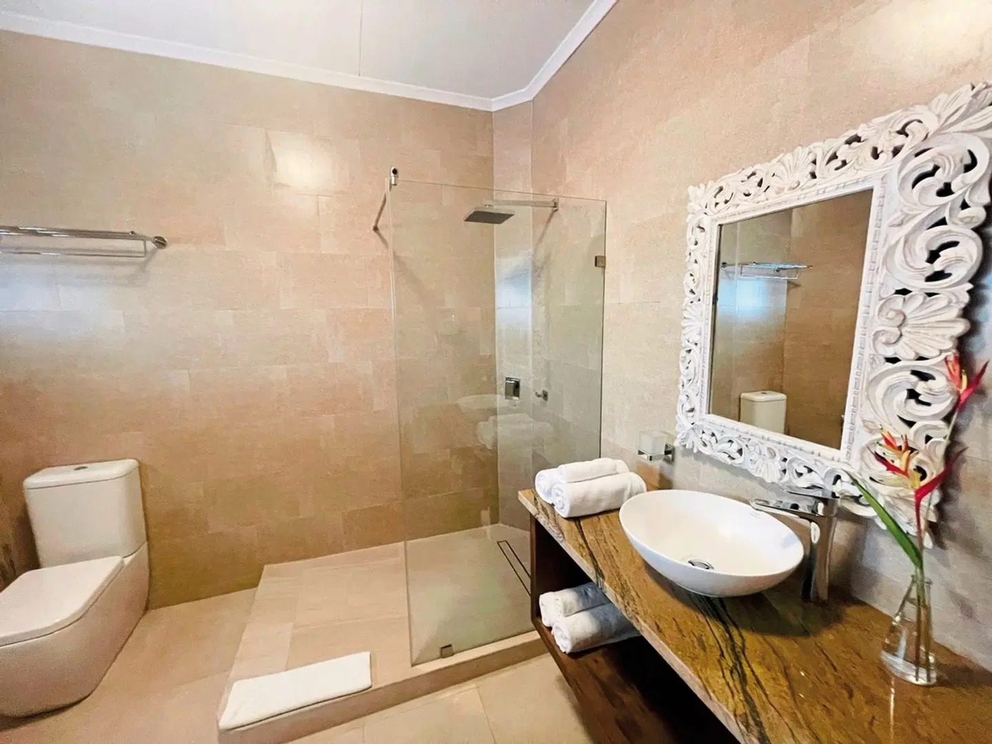 Sun Properties & Resort Badezimmer