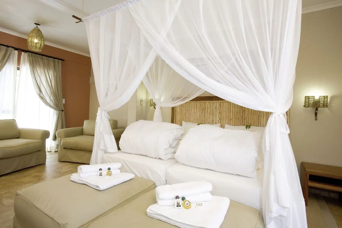 Halali Camp ROOM_EXAMPLE