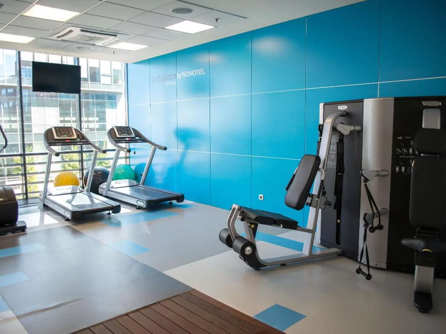 Novotel Sofia Hotel SPORTS_AND_LEISURE