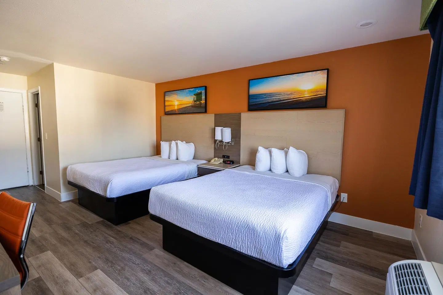 Days Inn by Wyndham Monterey Downtown ROOM_EXAMPLE
