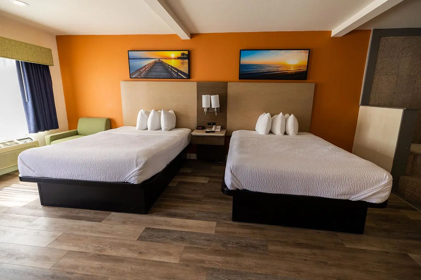 Days Inn by Wyndham Monterey Downtown ROOM_EXAMPLE