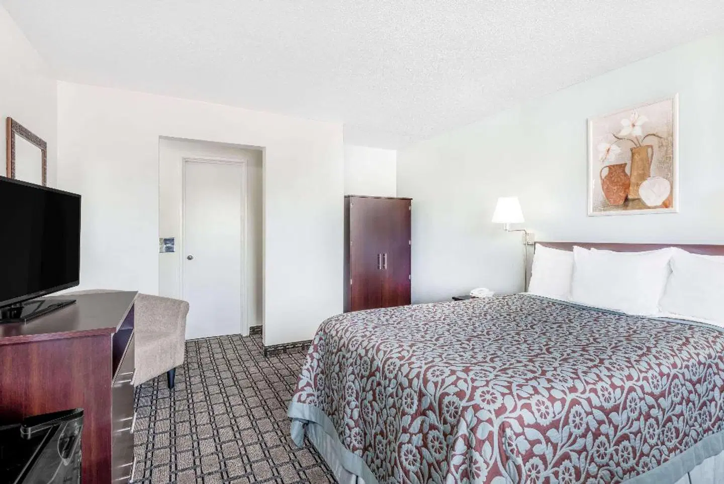 Days Inn by Wyndham St Clairsville ROOM_EXAMPLE