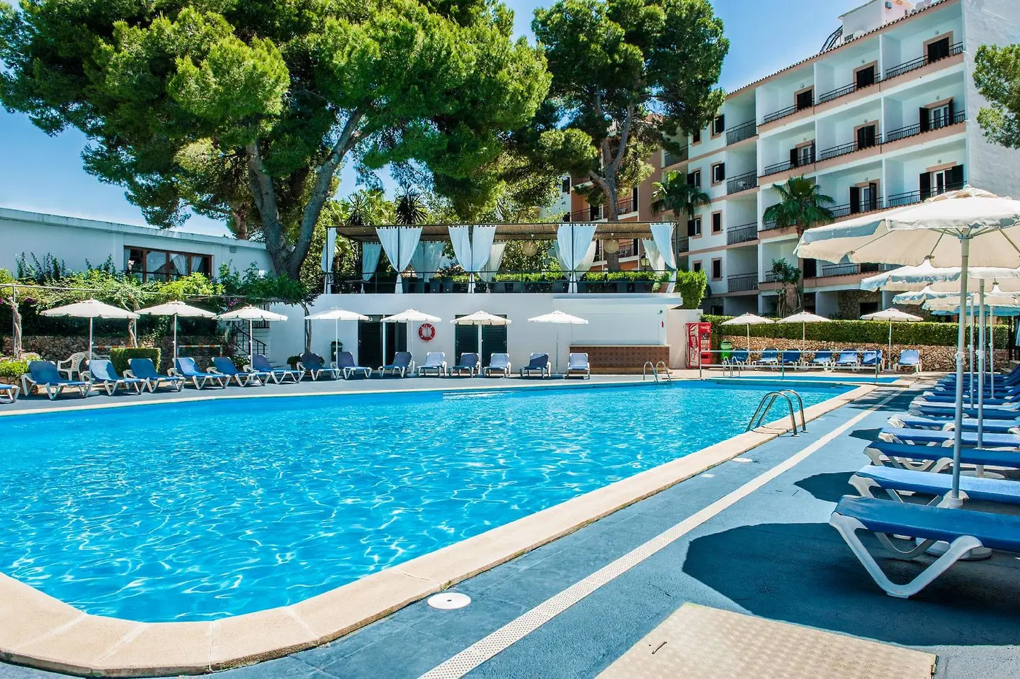 Cala Murada OUTDOOR_POOL