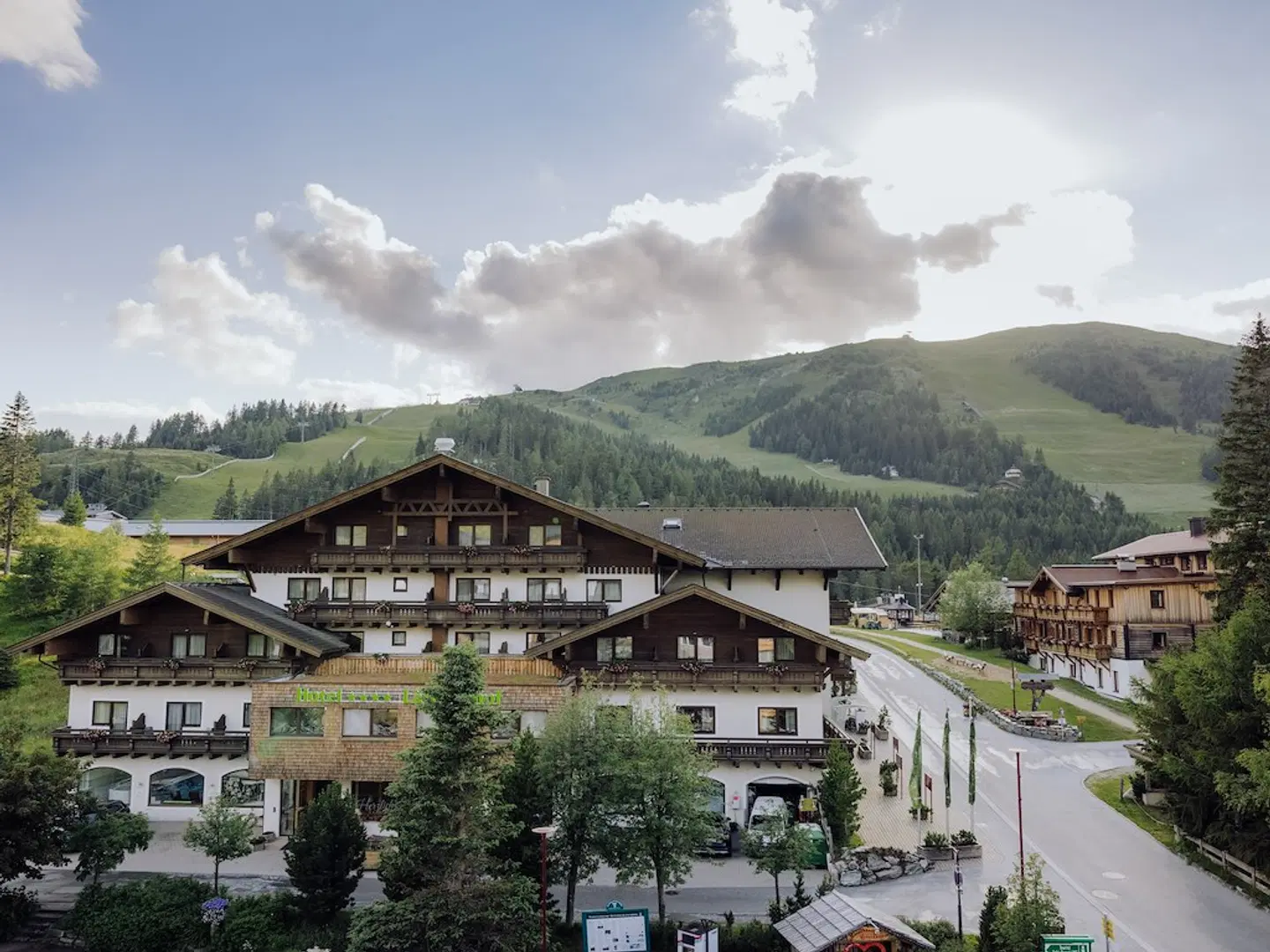 Hotel Lärchenhof am Katschberg EXTERIOR