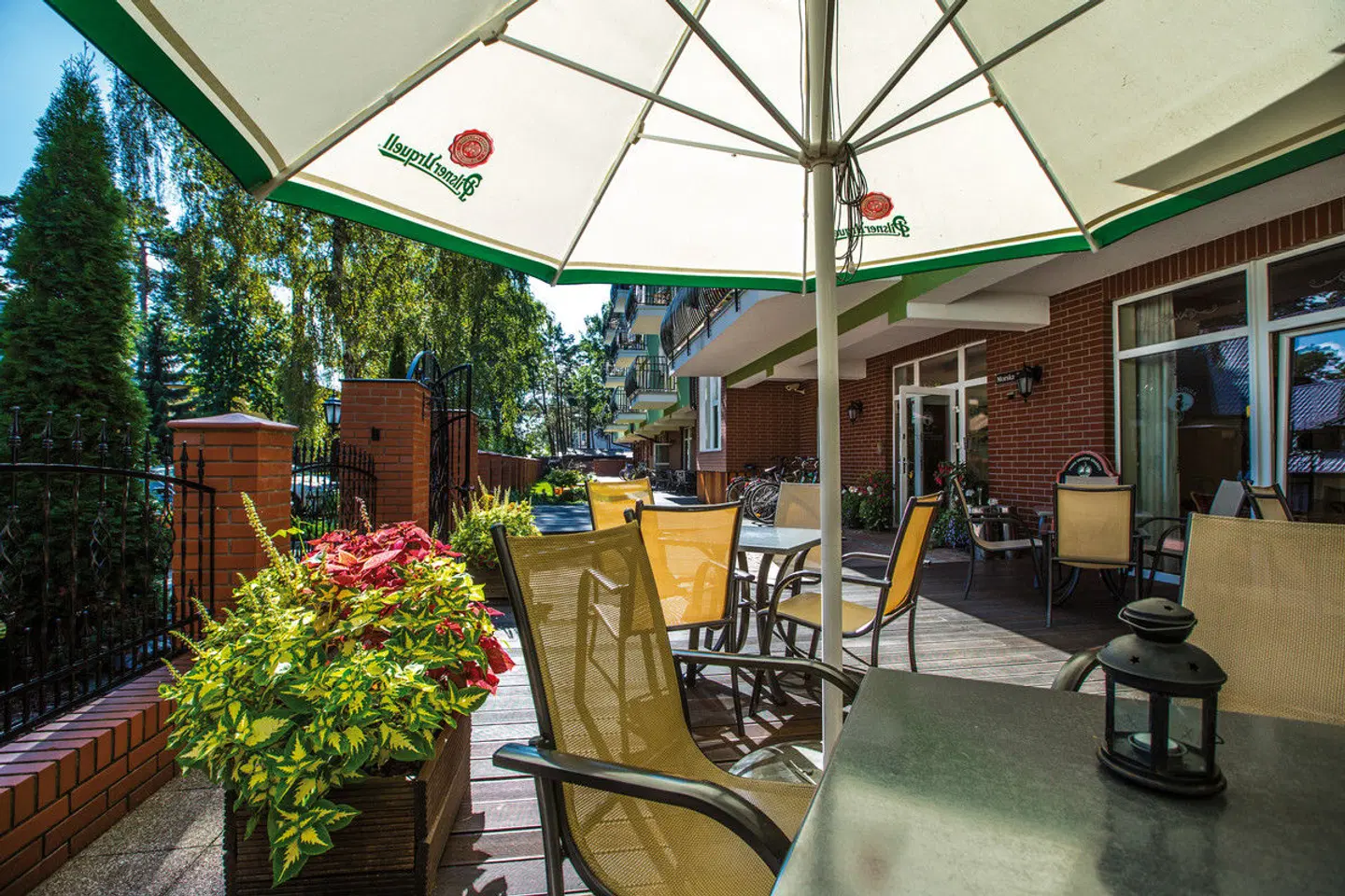 Maximus Spa Terrasse
