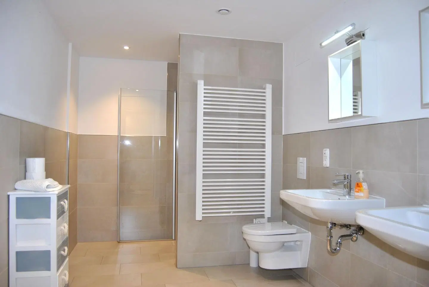 Trafford Sky Homes Badezimmer