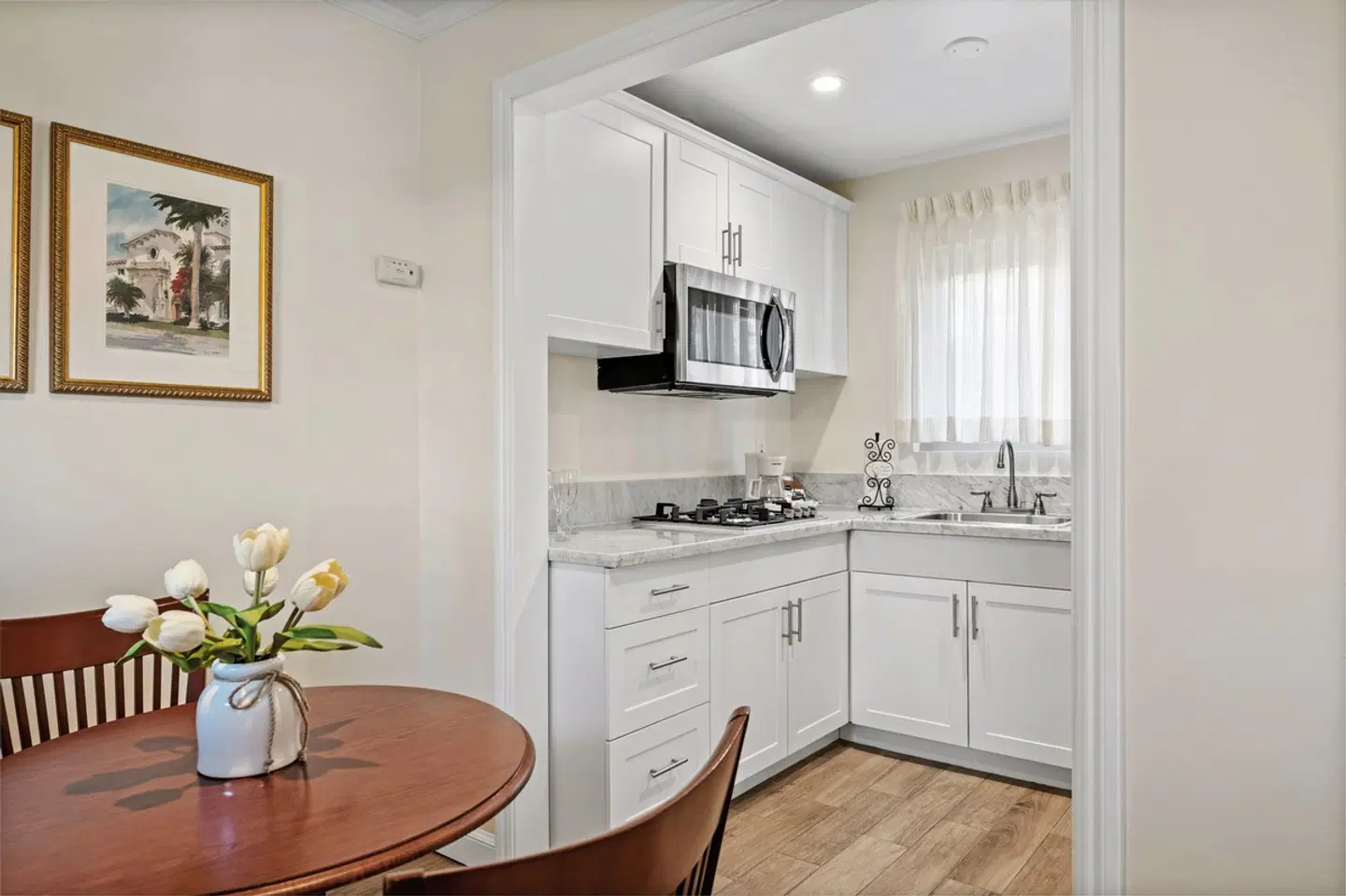 Inn by the Harbor ROOM_EXAMPLE