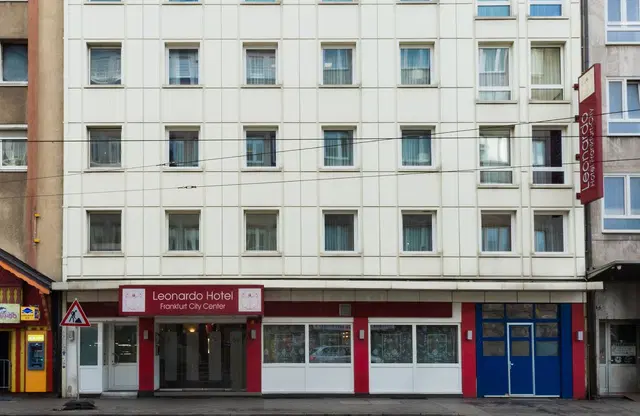 Leonardo Hotel Frankfurt City Center EXTERIOR