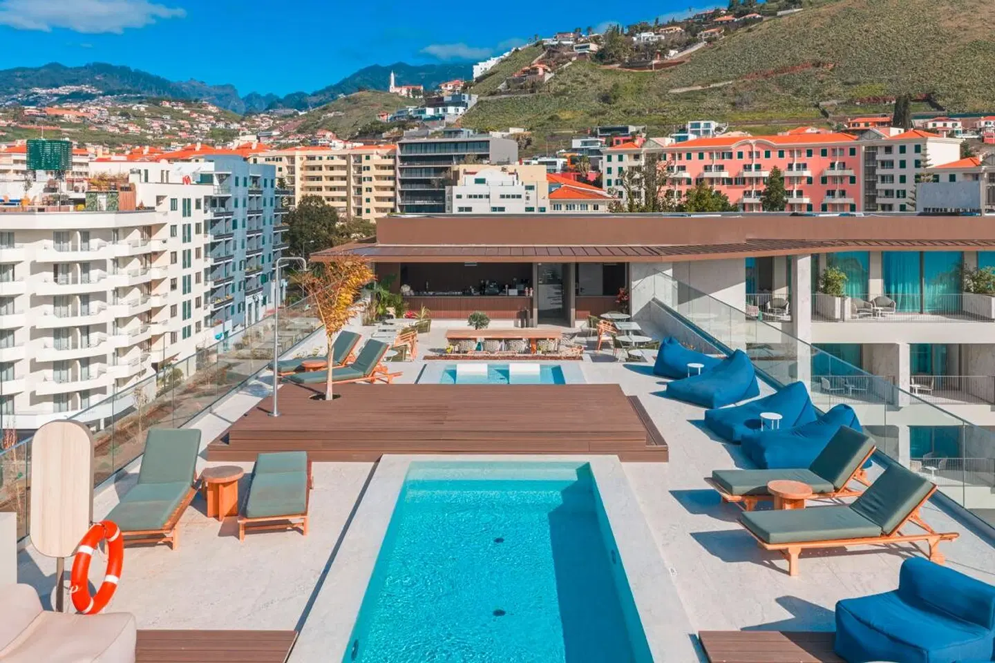 The Editory Ocean Way Funchal Terrasse