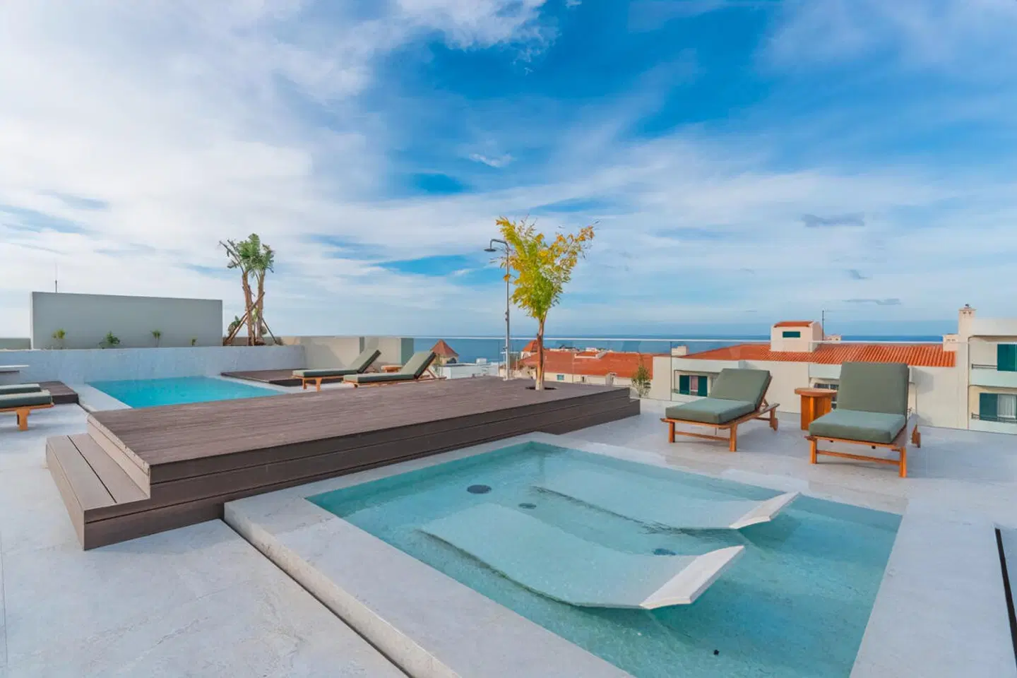The Editory Ocean Way Funchal OUTDOOR_POOL