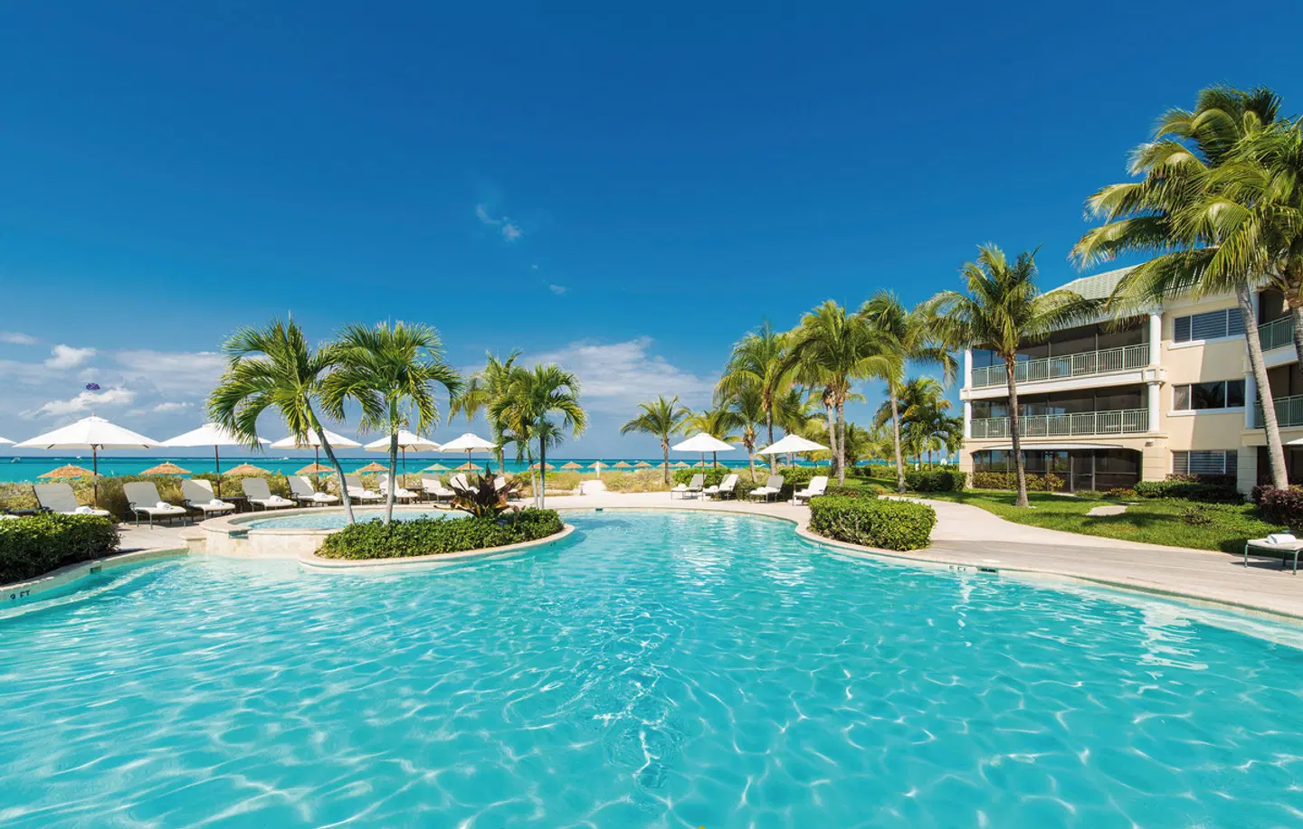 The Sands at Grace Bay OUTDOOR_POOL