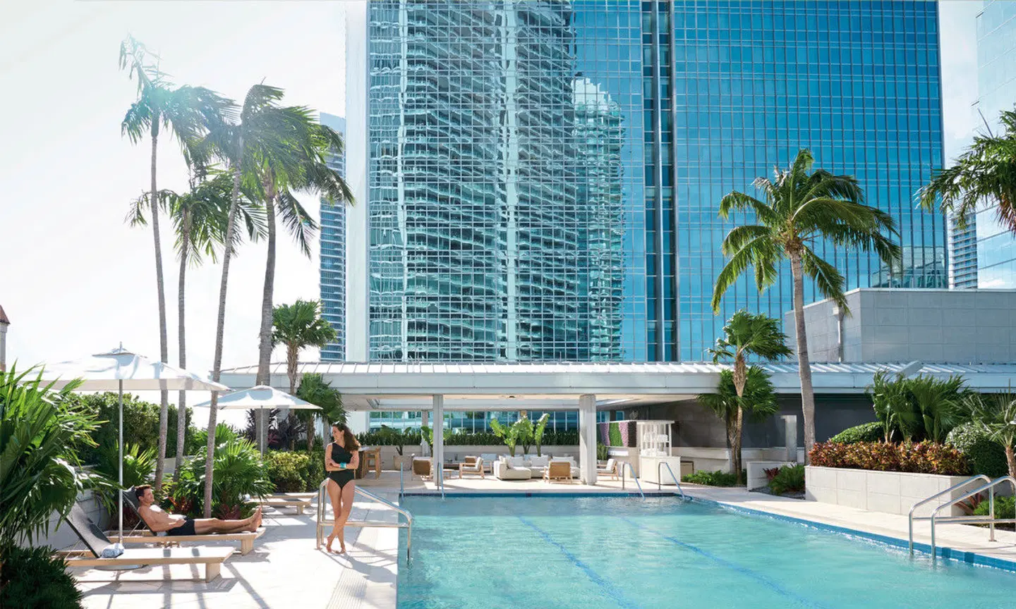 AKA Brickell EXTERIOR