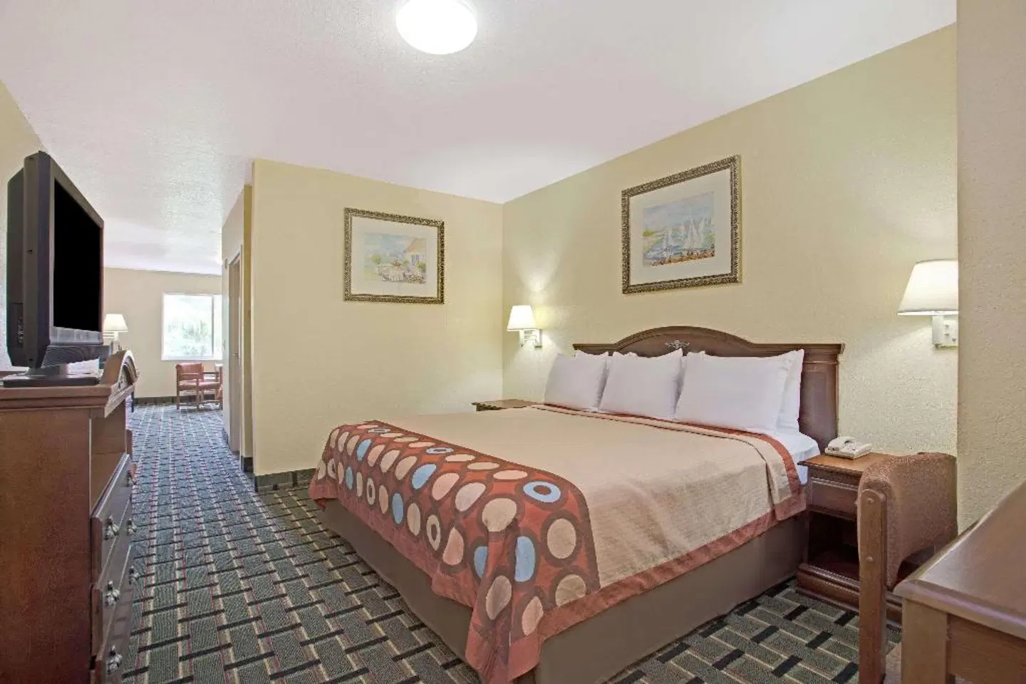 Super 8 by Wyndham Daytona Beach ROOM_EXAMPLE