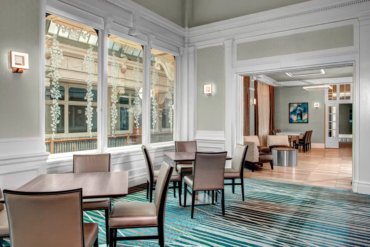 Residence Inn by Marriott Cleveland Downtown Restaurant