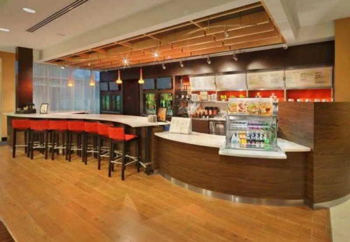 Courtyard by Marriott Miami Homestead Bar